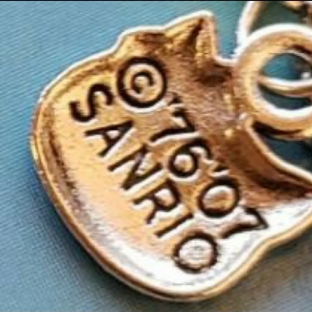 HANDMADE Kawaii Hello Kitty Long Phone Charm